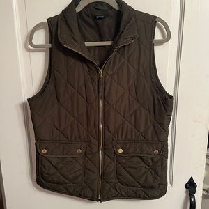 Quinn Army Green Vest | Size L